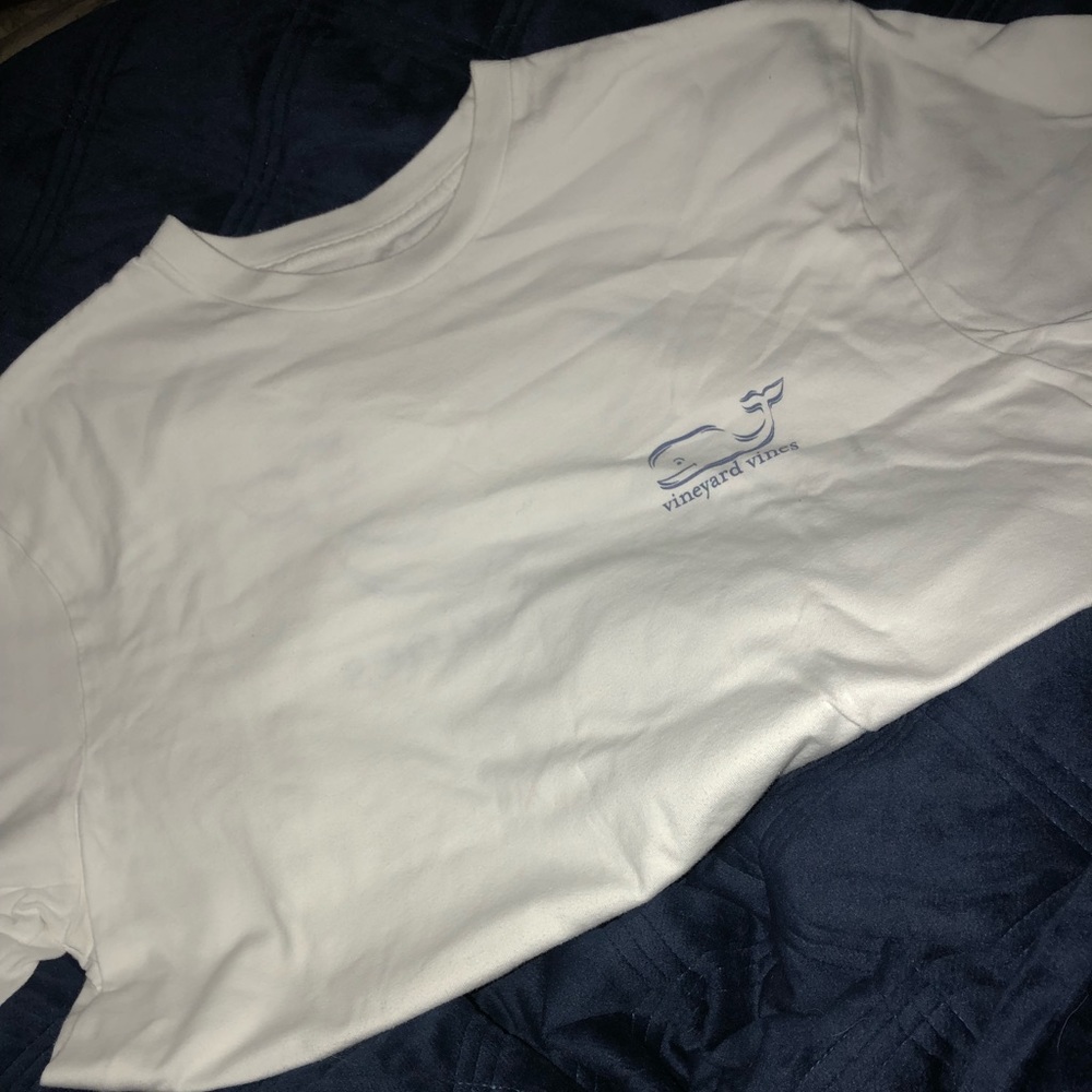 Vineyard vines T-shirt